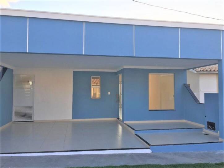 CASA 2/4 COM SUÍTE - COND VIVE LA VIE