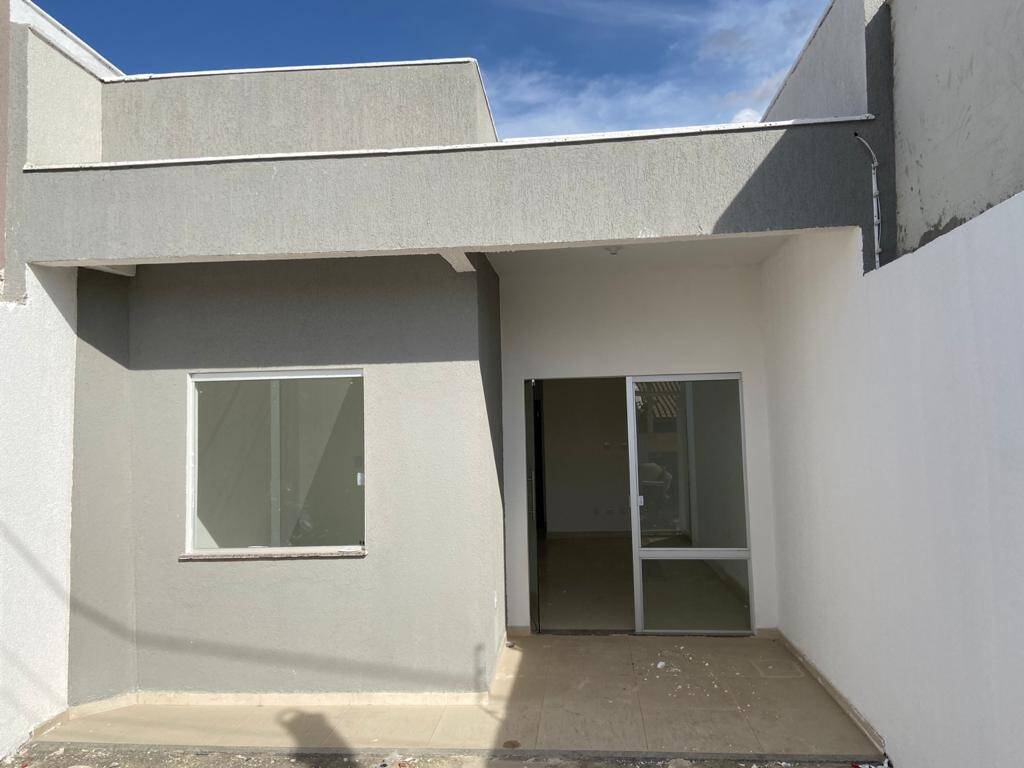 CASA 2/4 SENDO UM SUÍTE - CONCEIÇÃO