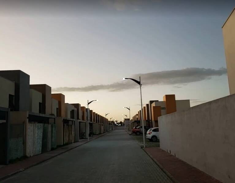 Casa 3/4 sendo 3 suítes - Reversa Murano