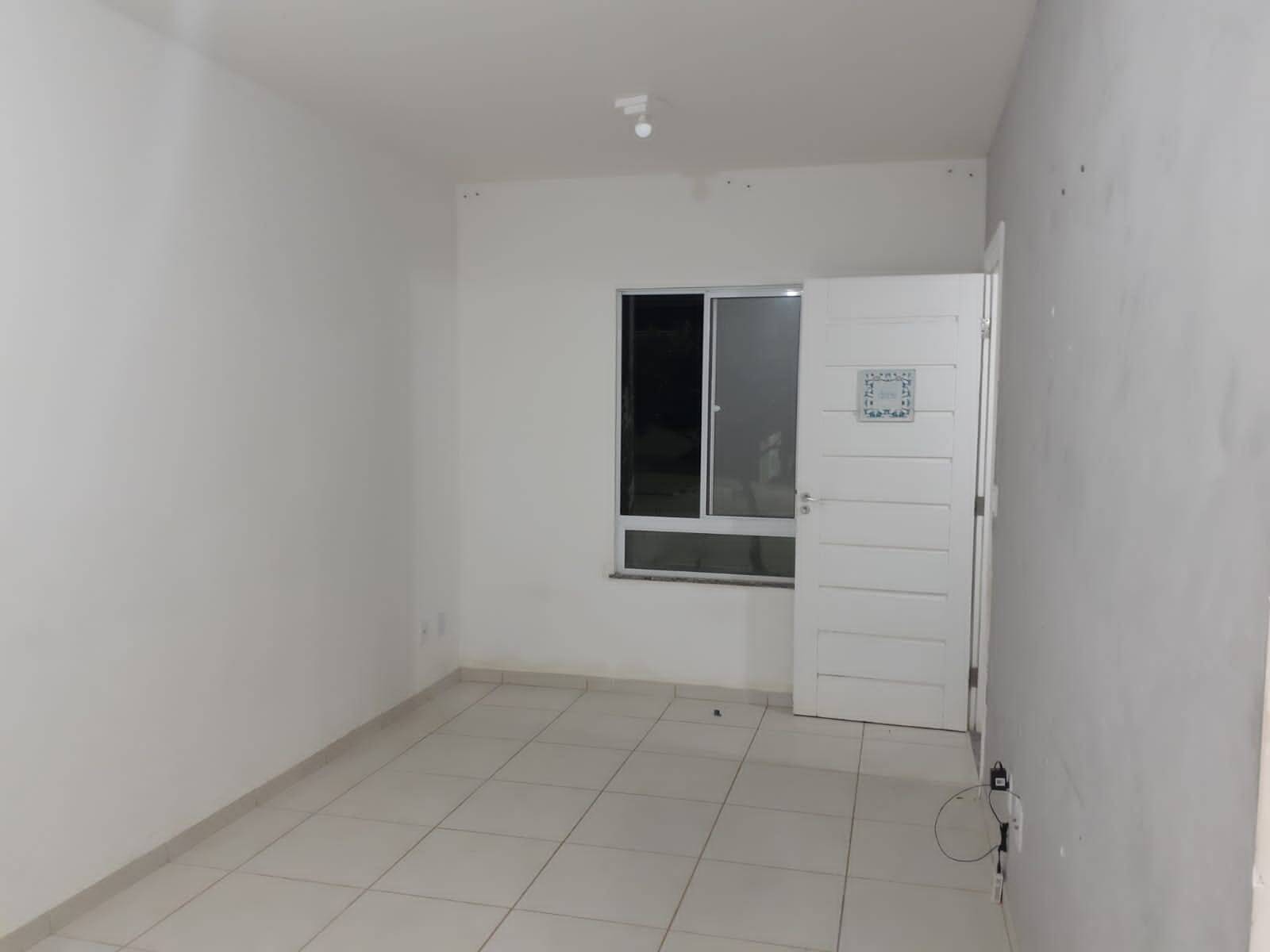 Casa no condomínio Vogue PAPAGAIO