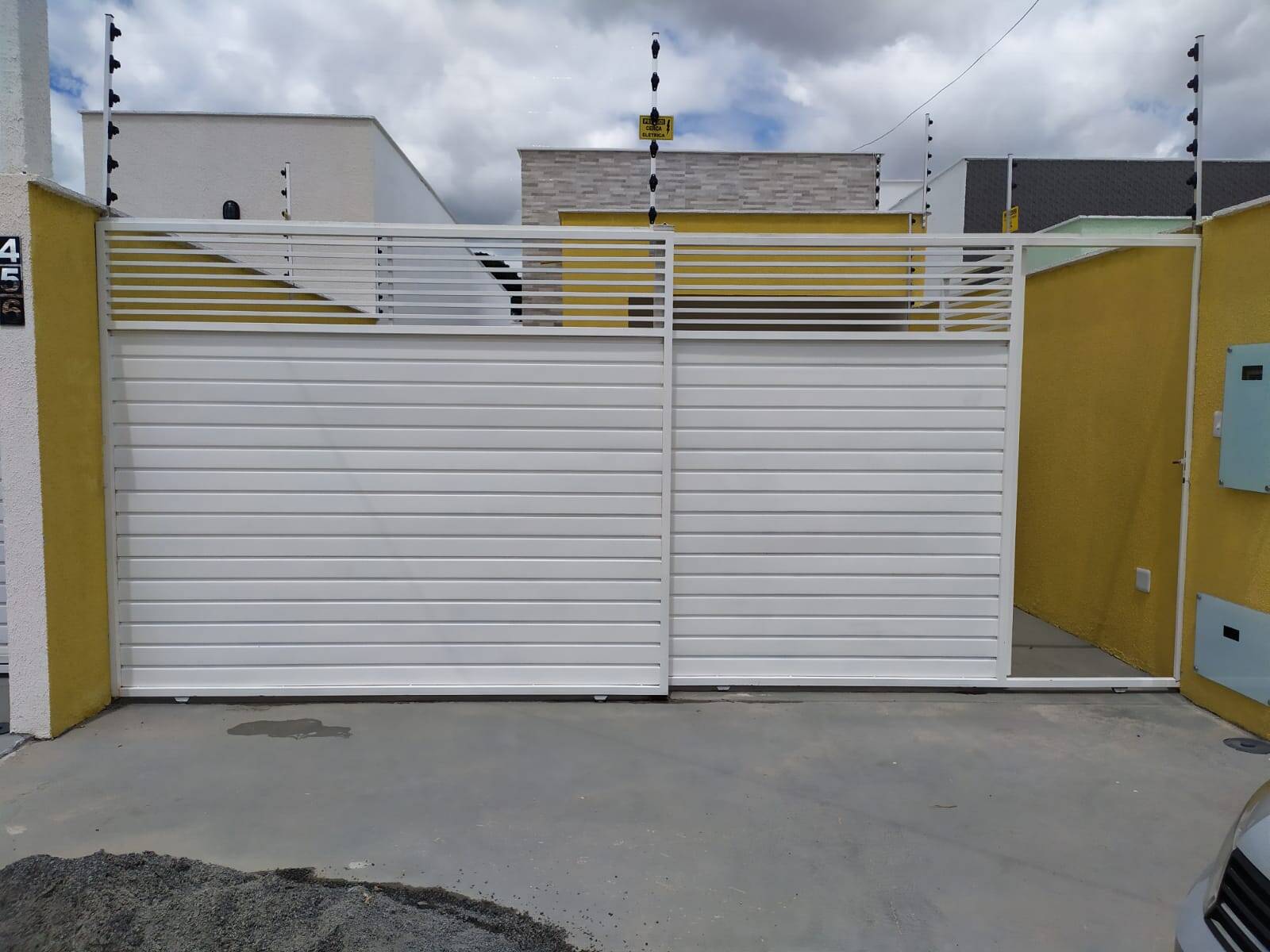 Casa muito bem localizada no bairro Conceição 2
