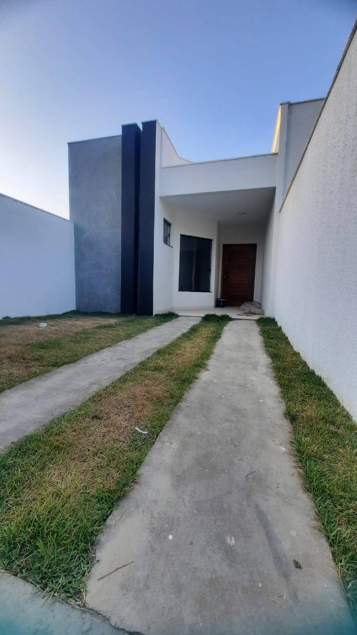 Casa 2/4 (1suíte),  próx. ao Viva Mais Master, Av. Artêmia Pires - No Sim