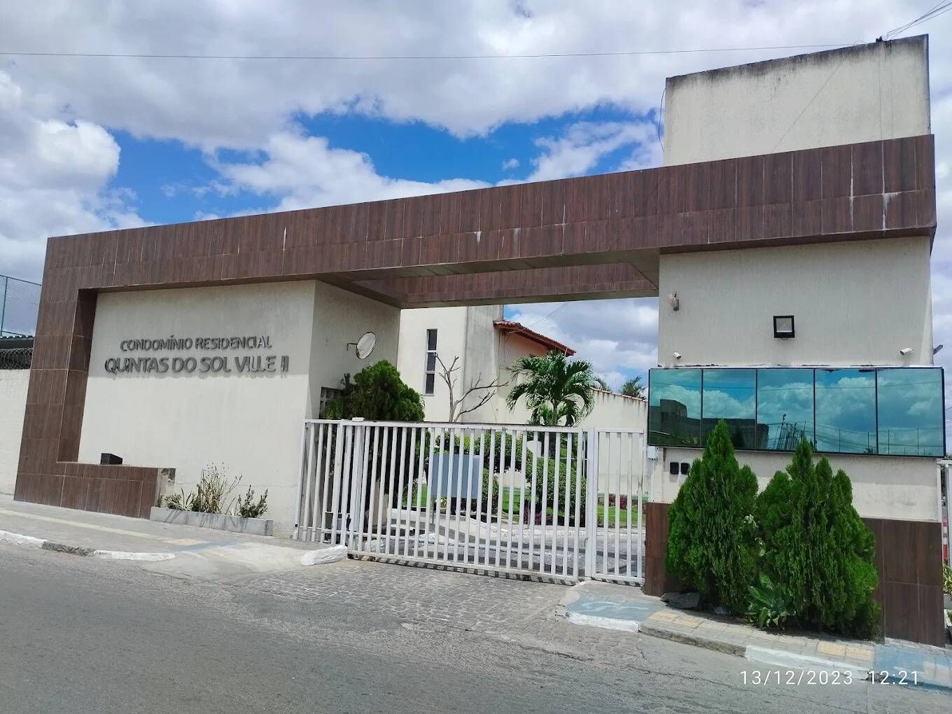 Casa reformada no Condomínio Residencial Quintas do Sol Ville 2