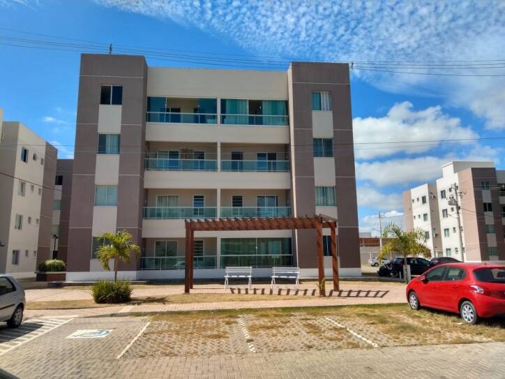 Apartamento 2/4 com varanda - Bairro SIM