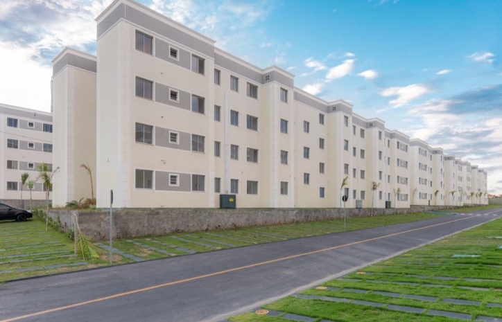 Apartamento 2/4 com suíte - SANTA MÔNICA II