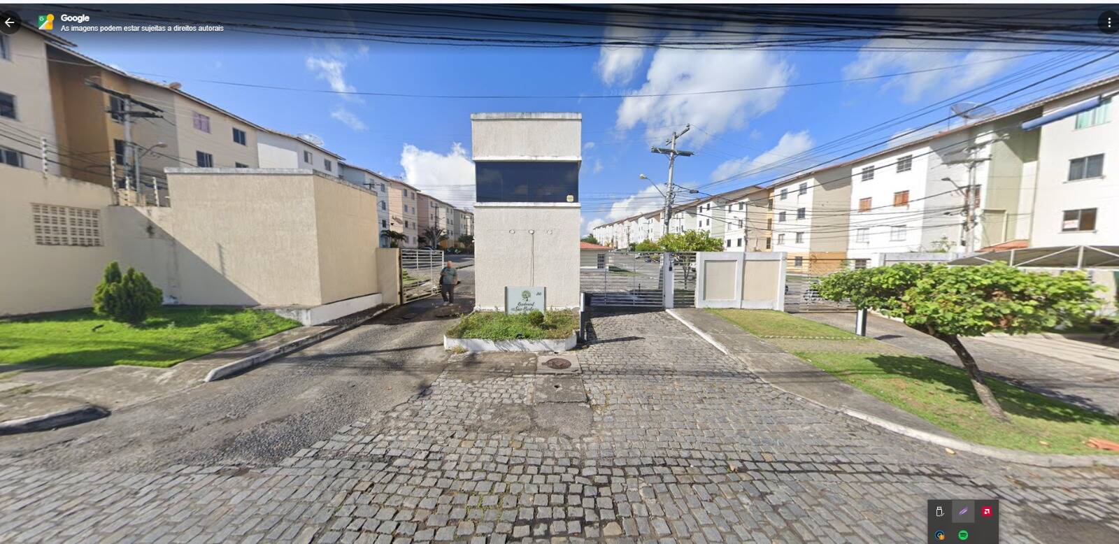 Apartamento reformado 2/4 - Condomínio São Bento