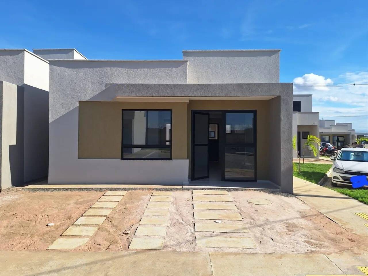 Casa 3/4 (1 suíte master) -  Esquina -  Papagaio, Condomínio Like Residence