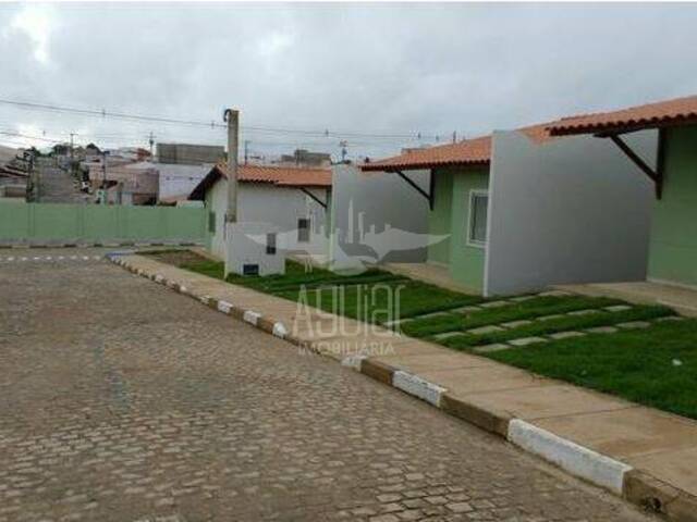 Casa em condomínio para Venda em Feira de Santana - 4