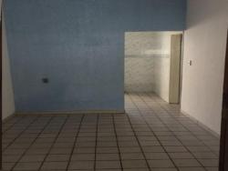 Casa para Locação em Feira de Santana - 2