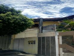 Casa para Locação em Feira de Santana - 1