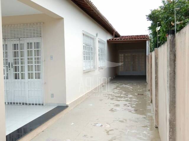 #1324 - Casa para Venda em São Gonçalo dos Campos - BA - 2