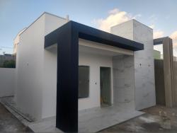 Casa para Venda em Feira de Santana - 2