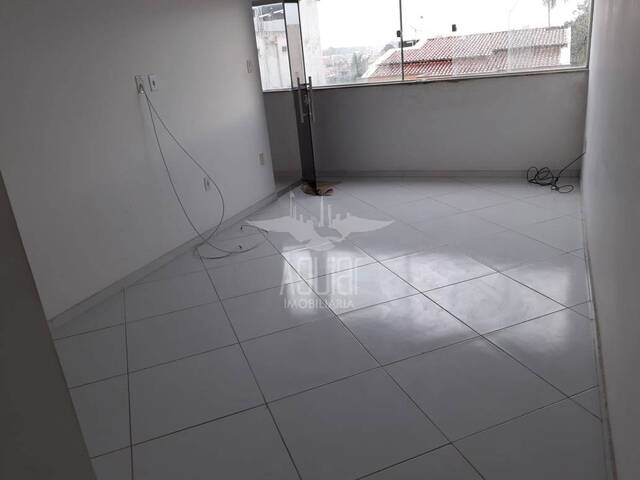 Apartamento para Locação em Feira de Santana - 4