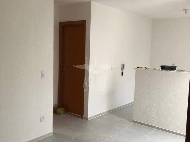 #1388 - Apartamento para Locação em Feira de Santana - BA - 2