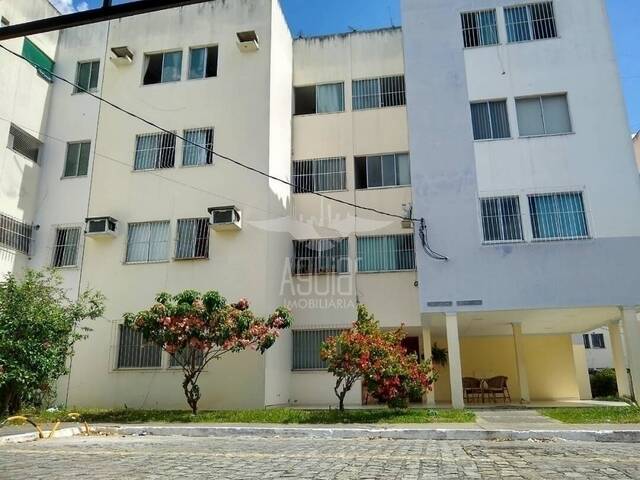 Apartamento para Venda em Feira de Santana - 2