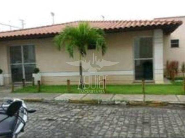 Apartamento para Venda em Feira de Santana - 5