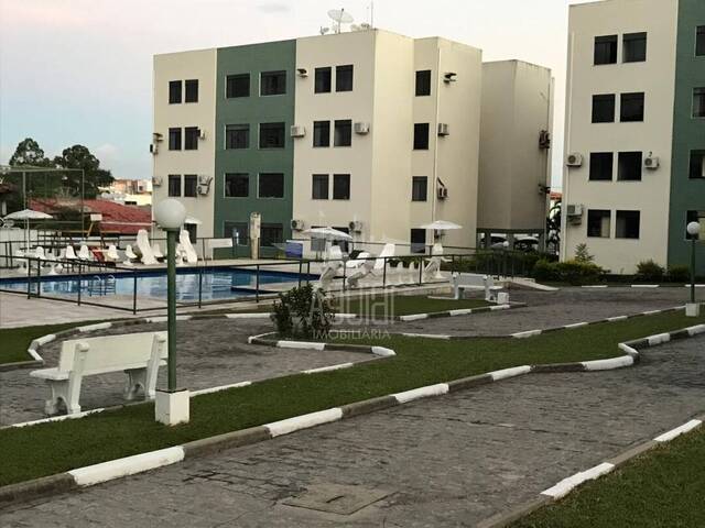 Apartamento para Venda em Feira de Santana - 3