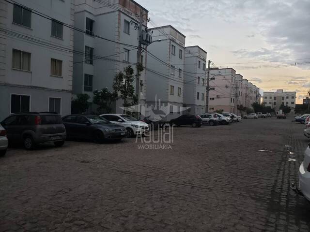 #1519 - Apartamento para Venda em Feira de Santana - BA - 1