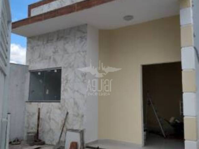 Casa para Venda em Feira de Santana - 1