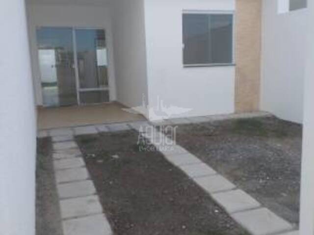 Casa para Venda em Feira de Santana - 3