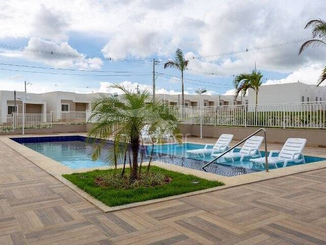 #1494 - Casa para Venda em Feira de Santana - BA