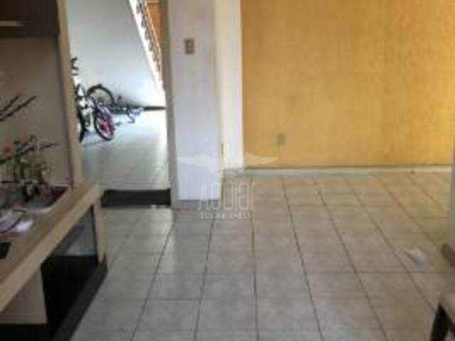 Apartamento para Venda em Feira de Santana - 3