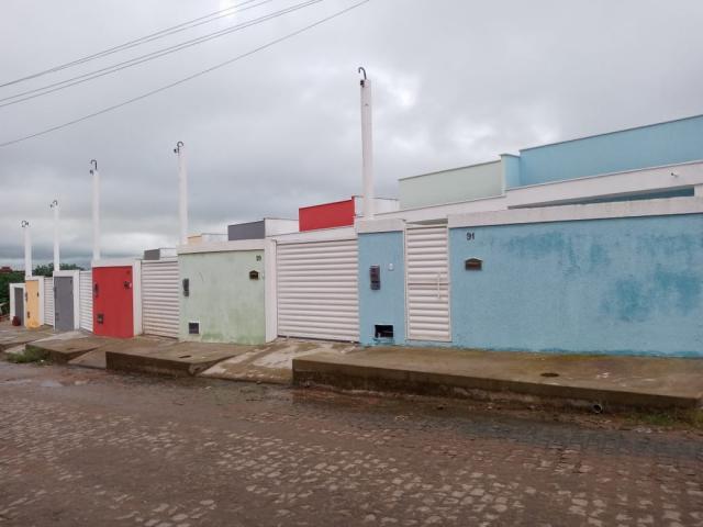 Casa para Venda em Feira de Santana - 1