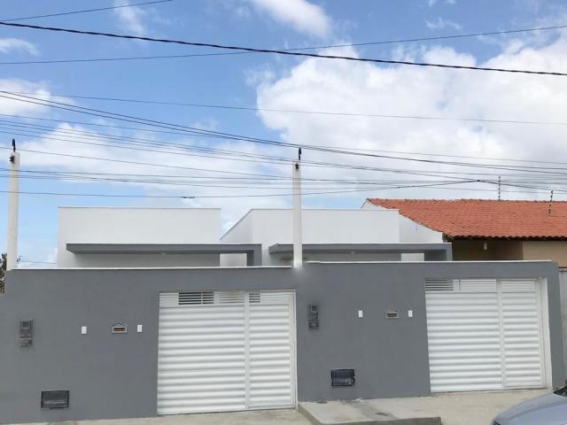 #1585 - Casa para Venda em Feira de Santana - BA