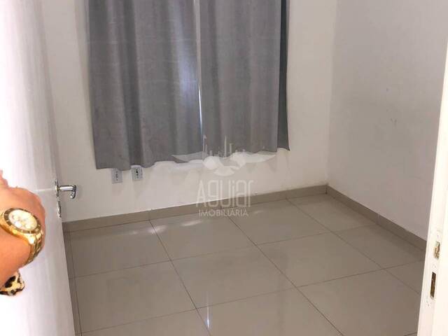 Apartamento para Locação em Feira de Santana - 4