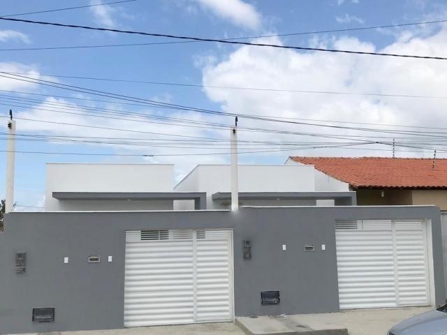 #1585 - Casa para Venda em Feira de Santana - BA