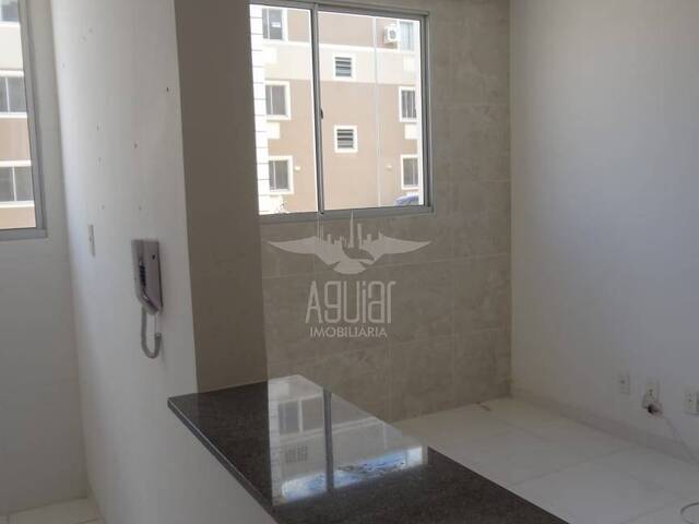 Apartamento para Venda em Feira de Santana - 4