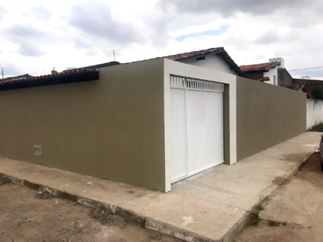 #1804 - Casa para Venda em Feira de Santana - BA - 2