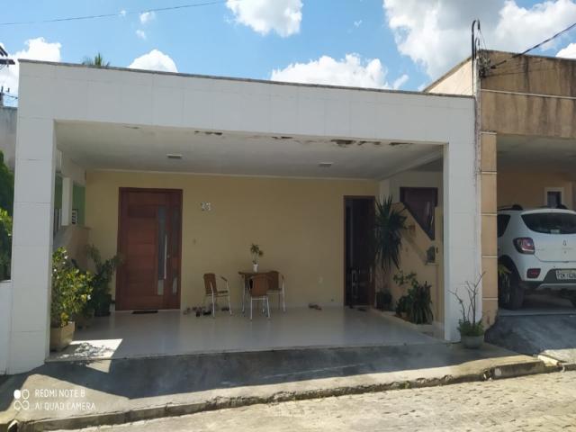 #1813 - Casa para Venda em Feira de Santana - BA - 2