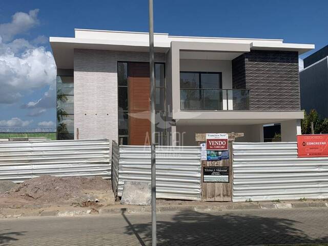 Casa para Venda em Feira de Santana - 3