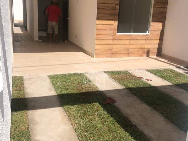 Casa para Venda em Feira de Santana - 3