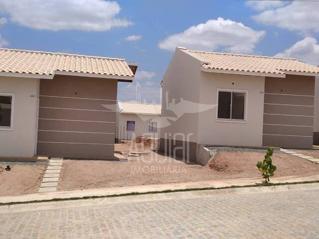 Casa em condomínio para Venda em Feira de Santana - 3