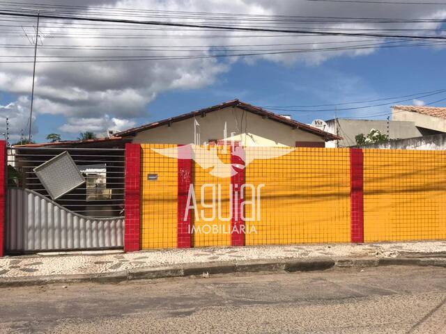 #1992 - Casa para Venda em Feira de Santana - BA - 1