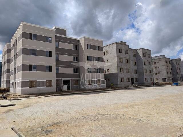 #1397 - Apartamento para Venda em Feira de Santana - BA - 2