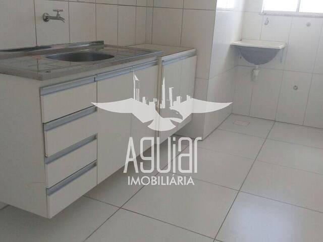 Apartamento para Venda em Feira de Santana - 3