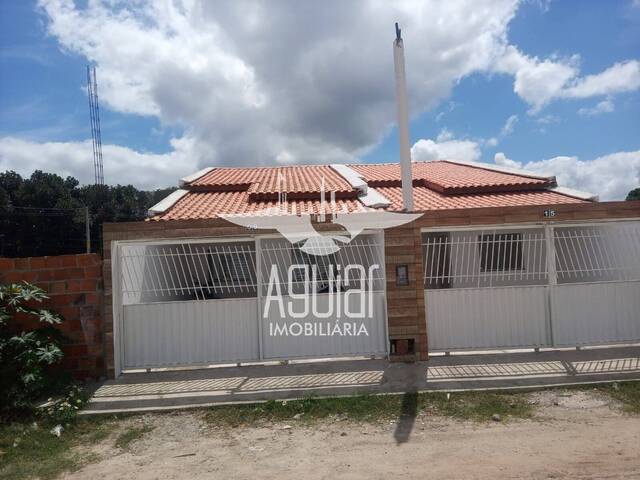 Casa para Venda em Feira de Santana - 1