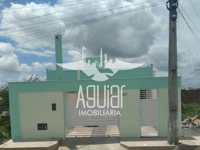 #2122 - Casa para Venda em Feira de Santana - BA