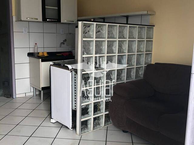 Apartamento para Locação em Feira de Santana - 4