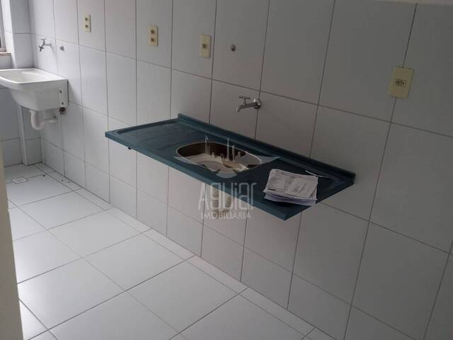 Apartamento para Venda em Feira de Santana - 5