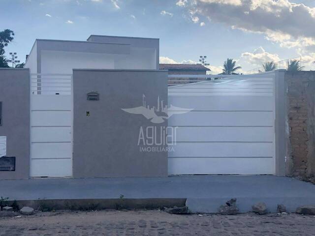 #2410 - Casa para Venda em Feira de Santana - BA - 1