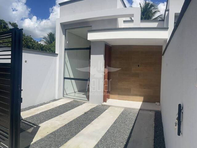 Casa para Venda em Feira de Santana - 2