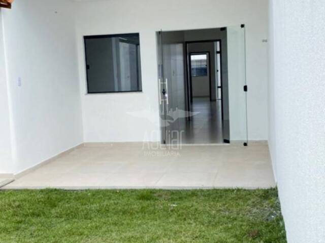 Casa para Venda em Feira de Santana - 3