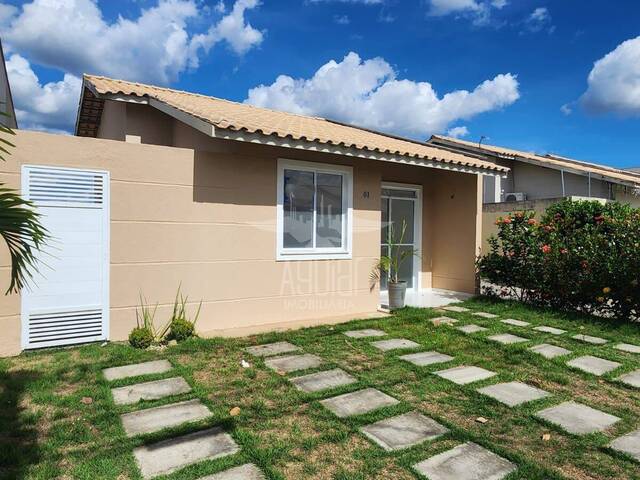 Casa em condomínio para Venda em Feira de Santana - 1