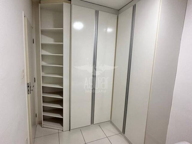 Apartamento para Venda em Feira de Santana - 1