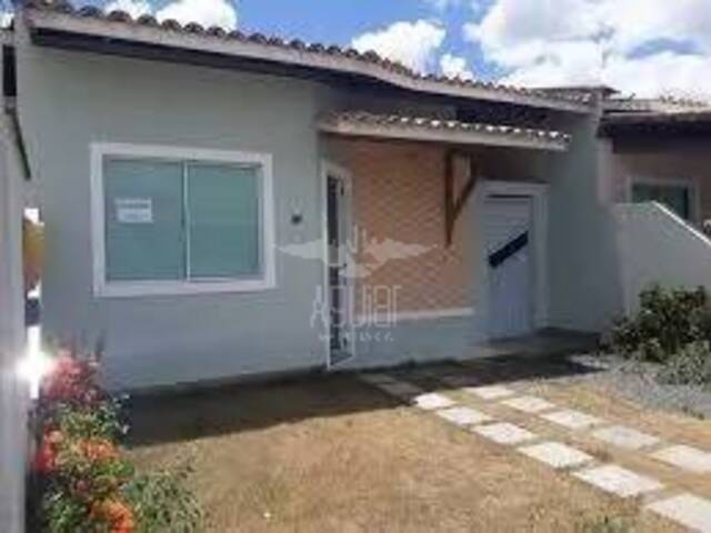 Casa para Venda em Feira de Santana - 2