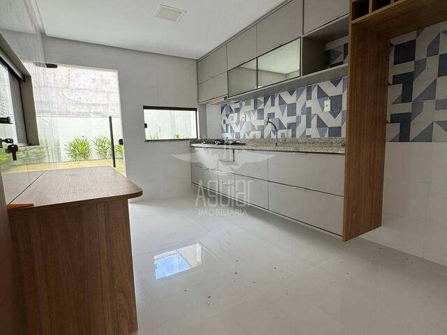 Casa para Venda em Feira de Santana - 5